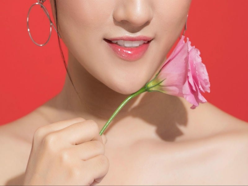 Môi đẹp nhờ biết cách chọn son dưỡng đúng chuẩn