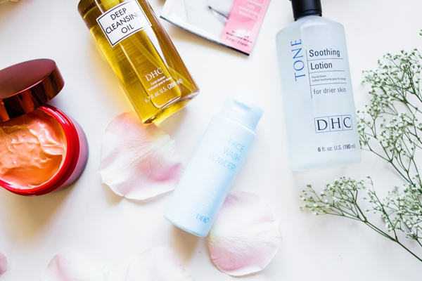 Nước hoa hồng trị mụn DHC Nhật Bản