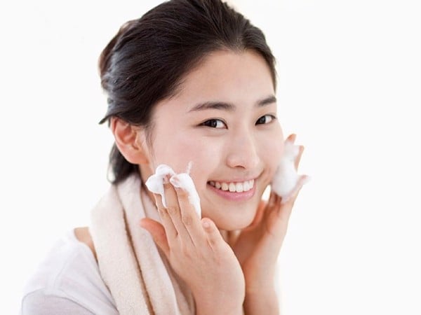 Các thành phần có trong mỹ phẩm dưỡng da dầu mụn nên tránh - 3