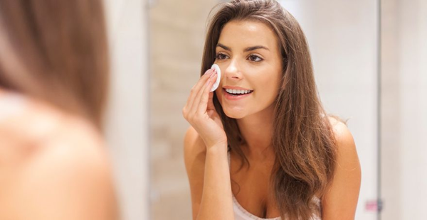 Chăm sóc da và sai lầm khi tẩy da chết khiến da càng nhanh lão hóa - 4