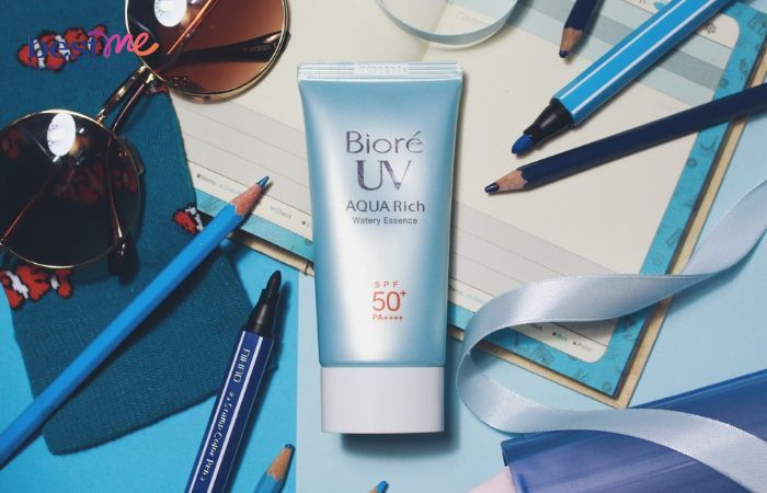 Kem Chống Nắng Biore UV Aqua Rich Watery Essence
