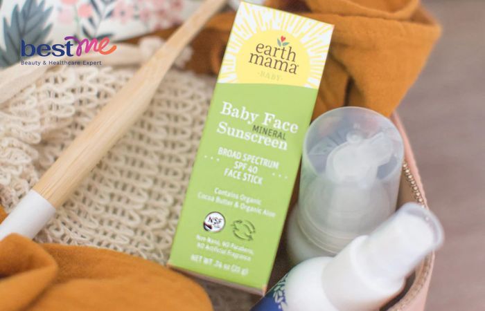 Earth Mama Baby Face Mineral Sunscreen Face Stick dùng được cho mẹ và bé