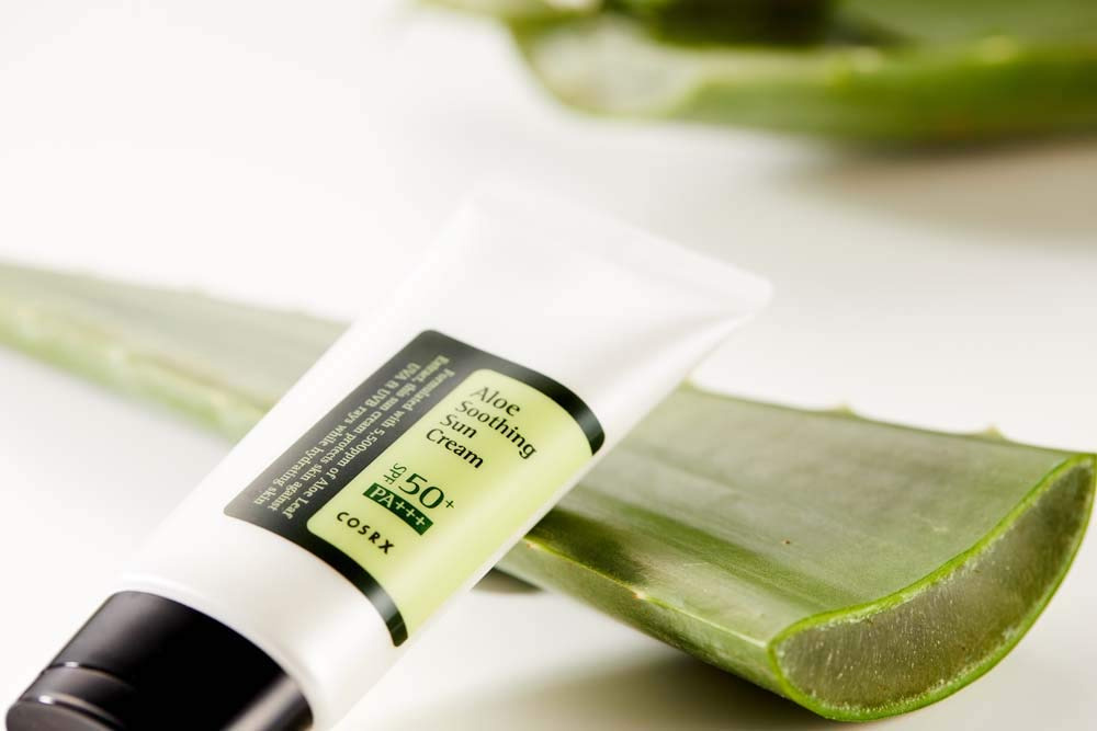 Kem chống nắng COSRX Aloe Soothing Sun Cream hướng đến thành phần thiên nhiên và an toàn cho người dùng