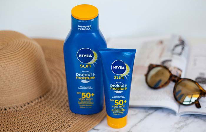 Sữa chống nắng và dưỡng ẩm toàn thân NIVEA với chỉ số chống nắng SPF50+ 