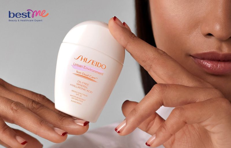 Kem chống nắng tạo lớp nền trang điểm Shiseido Urban Environment Tinted UV Protector Broad Spectrum