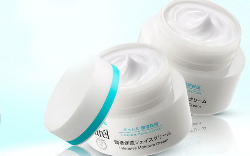 Kem dưỡng Curel Intensive Moisture Care
