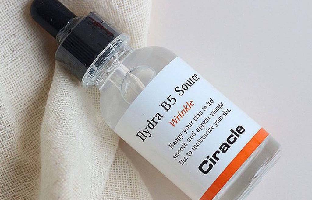 Serum phục hồi da sau nặn mụn Ciracle Hydra B5 Source