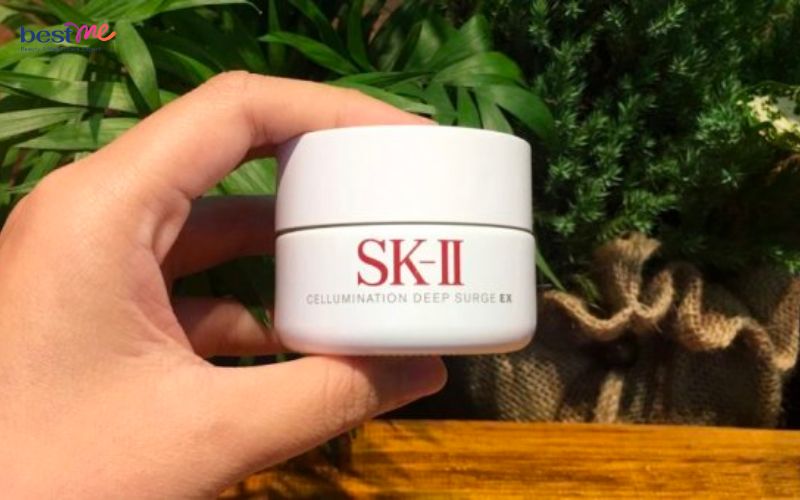 Kem dưỡng trắng da SK II của Nhật