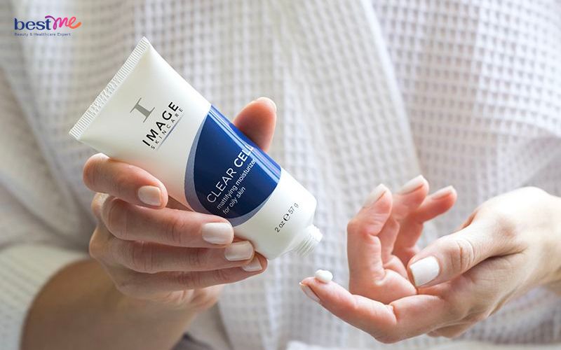 REVIEW top 14 kem dưỡng trắng da mặt cho da dầu mụn tốt nhất - 4