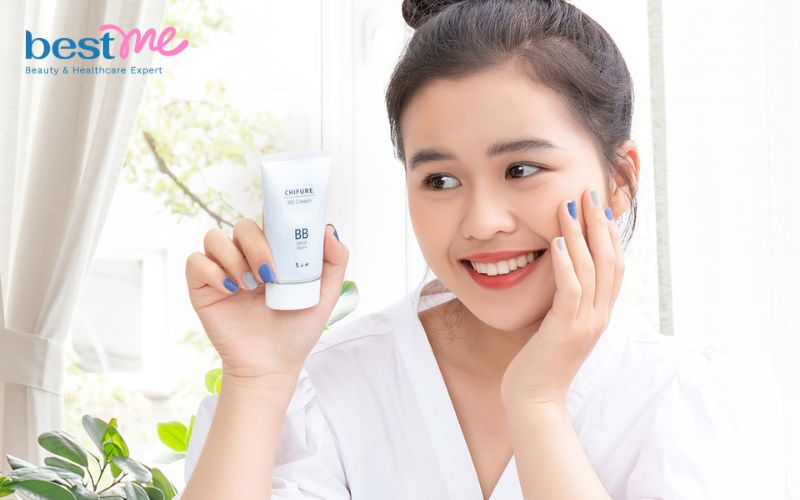 Kem nền dưỡng ẩm Chifure BB Cream cấp ẩm cho lớp nền căng mọng