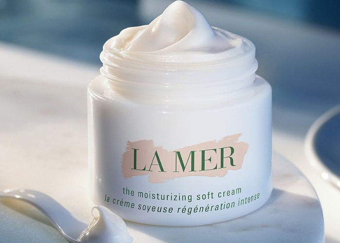 La Mer Moisturizing Cream - kem dưỡng phục hồi da cao cấp, được đánh giá đáng mua nhất cho da dầu mụn năm 2023