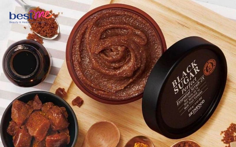 Tẩy tế bào chết da mặt Skinfood Black Sugar Perfect