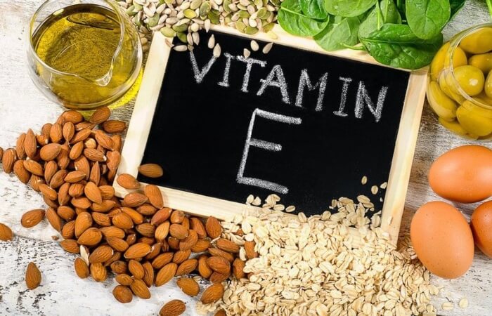 Kết hợp bổ sung thực phẩm tự nhiên giàu vitamin E
