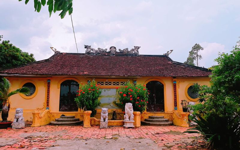 kham-pha-14-ngoi-chua-vung-tau-co-ve-dep-doc-dao-nen-di-nhat-12 Khám phá 14 ngôi chùa Vũng Tàu có vẻ đẹp độc đáo nên đi nhất - 12