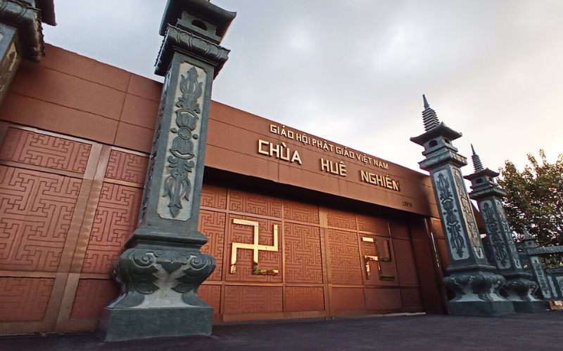 kinh-nghiem-di-chua-hue-nghiem---chon-thanh-tinh-giua-sai-gon-10 Kinh nghiệm đi chùa Huê Nghiêm - chốn thanh tịnh giữa Sài Gòn - 10