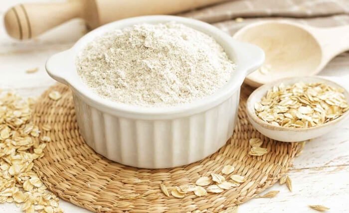 Làm dịu da bị cháy nắng bằng bột yến mạch