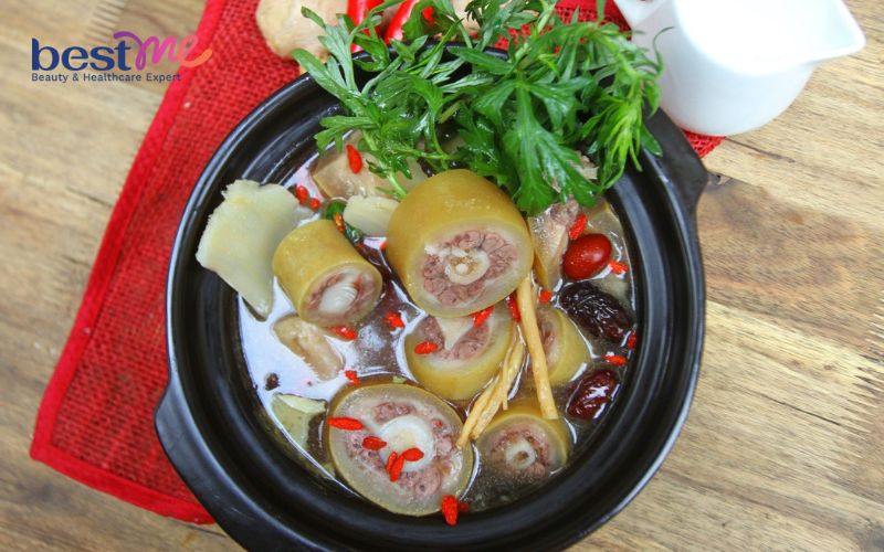 mach-ban-4-cach-nau-lau-duoi-bo-cuc-ngon-nhu-ngoai-hang-1 Mách bạn 4 cách nấu lẩu đuôi bò cực ngon như ngoài hàng - 1