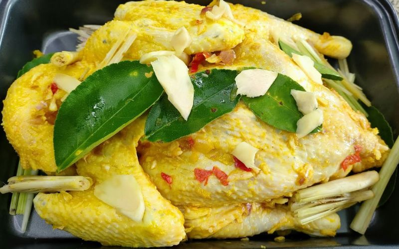 mach-ban-cach-lam-ga-hap-nuoc-mam-sieu-ngon-tai-nha-5 Mách bạn cách làm gà hấp nước mắm siêu ngon tại nhà - 5