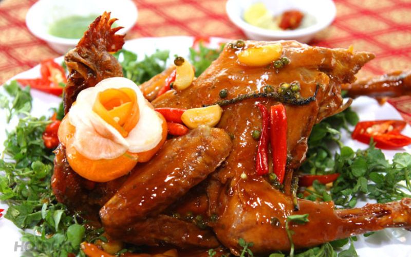 mach-ban-cach-lam-ga-hap-nuoc-mam-sieu-ngon-tai-nha-7 Mách bạn cách làm gà hấp nước mắm siêu ngon tại nhà - 7