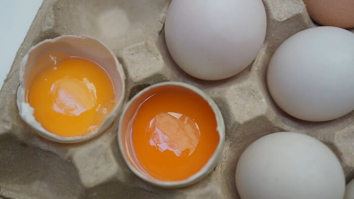 Lòng trắng trứng có khả năng làm dịu da cháy nắng