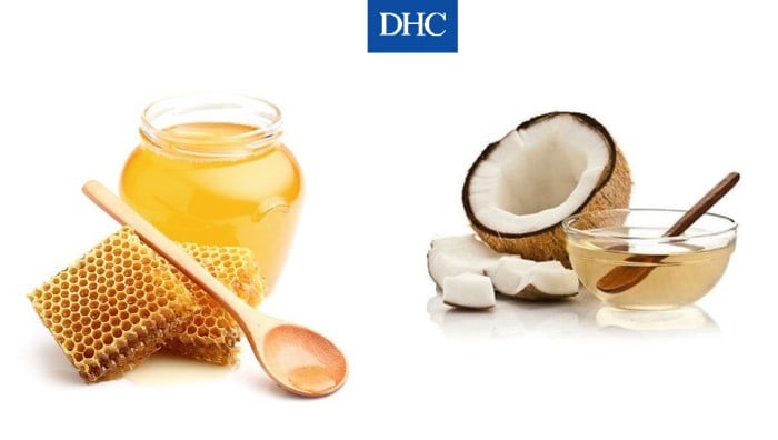 Mật ong và dầu dừa giúp môi thêm hồng và mềm hơn
