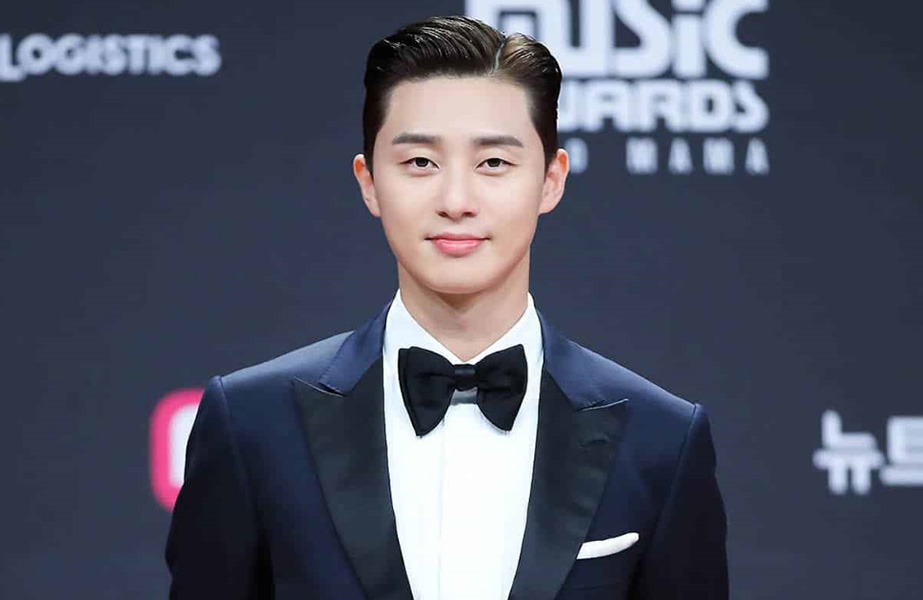 17 mẫu uốn tóc kiểu Hàn Quốc cho nam lãng tử, thu hút - 17