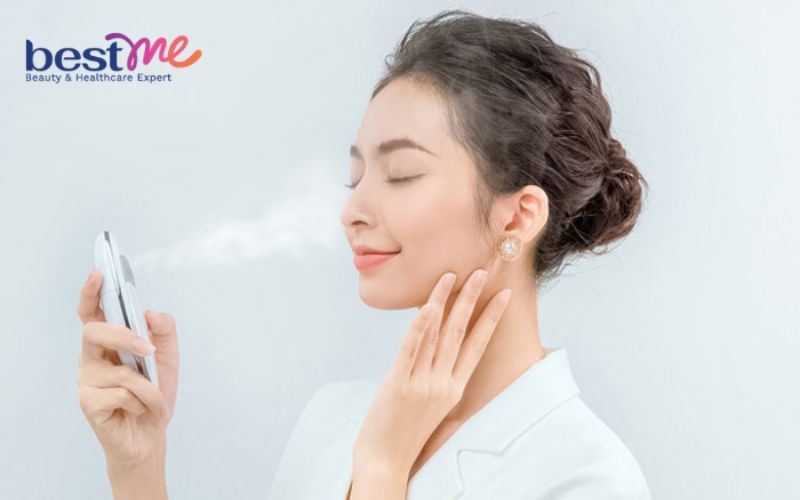 Máy phun sương mặt là công cụ làm đẹp không thể thiếu cho chị em có làn da khô