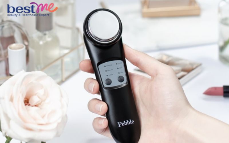 Máy chăm sóc da Pebble Fleur mang lại làn da khỏe mạnh, săn chắc và rạng rỡ một cách nhanh chóng và tiện lợi    