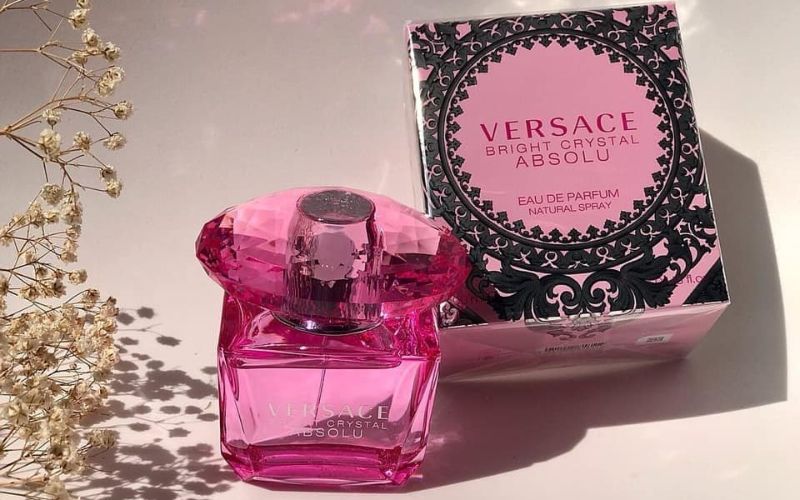 [MỚI 2024] Đánh giá mùi hương nước hoa Versace hồng Bright Crystal - 4