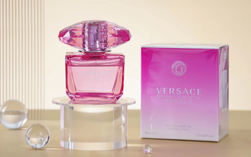 [MỚI 2024] Đánh giá mùi hương nước hoa Versace hồng Bright Crystal - 6