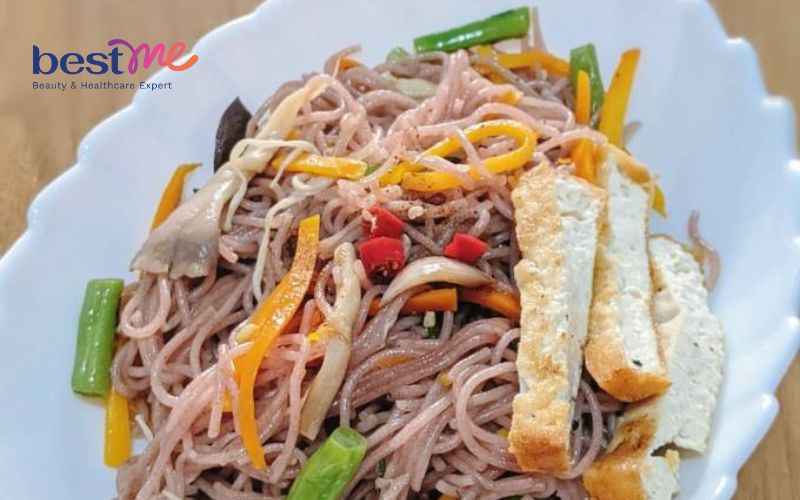 mon-bun-gao-xao-chay---goi-y-bien-tau-sang-tao-cho-nhung-ngay-an-chay-4 Món bún gạo xào chay - Gợi ý biến tấu sáng tạo cho những ngày ăn chay - 4