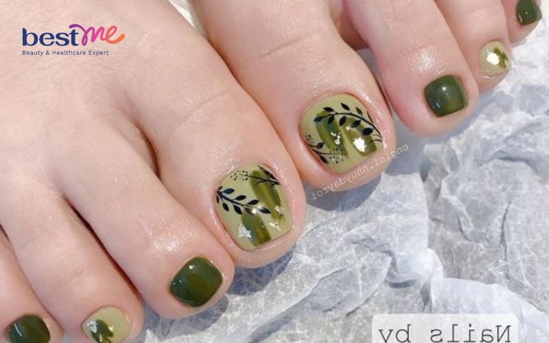 mong-chan-son-mau-nao-dep-goi-y-15-mau-son-mong-chan-dep-ton-da-36 Móng chân sơn màu nào đẹp? Gợi ý 15+ màu sơn móng chân đẹp tôn da - 36