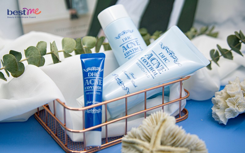 Bộ mỹ phẩm DHC Acne Control chăm sóc da mụn