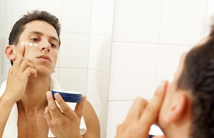 Các quý ông luôn muốn làm đẹp một cách nhanh gọn, đơn giản