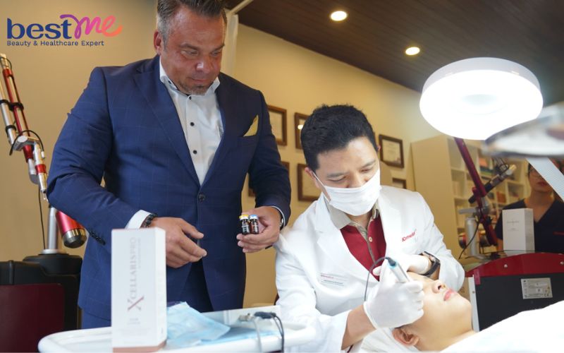 nan-mun-dinh-rau-meo-mom-phai-lam-sao-cach-xu-ly-tot-nhat-3 Nặn mụn đinh râu méo mồm phải làm sao? Cách xử lý tốt nhất - 3