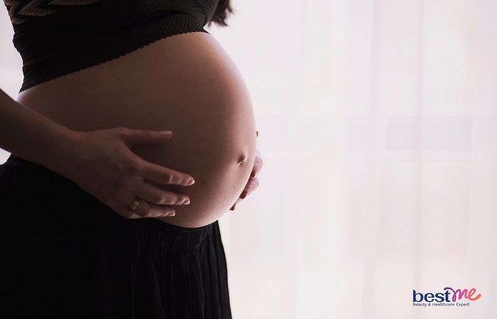 Mẹ bầu cần bổ sung hàm lượng lớn canxi và sắt trong thai kỳ