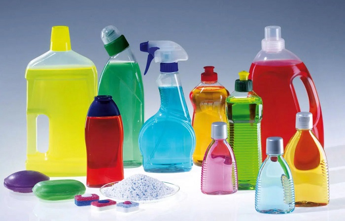 Chất tẩy rửa là một trong những nguyên nhân có thể khiến da bị kích ứng