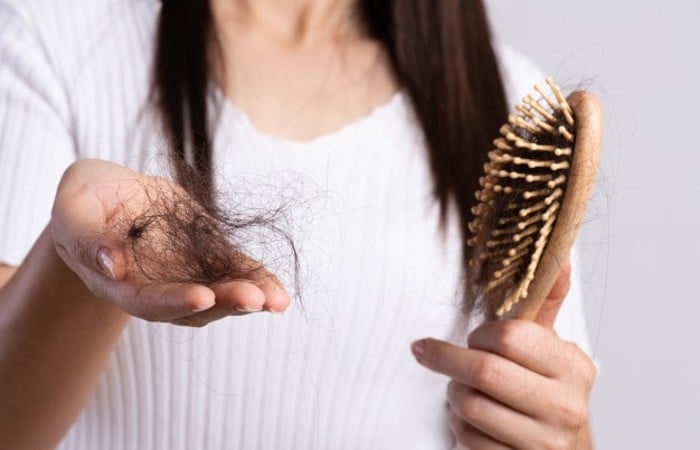 Như thế nào được gọi là tóc rụng nhiều?