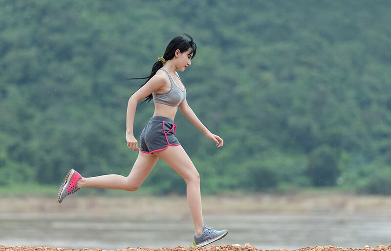 Chạy bộ giúp giảm mỡ toàn thân hiệu quả