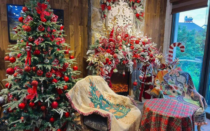 Những địa điểm check-in, quán cà phê trang trí Giáng sinh 2023 đẹp ở Hà Nội - 5