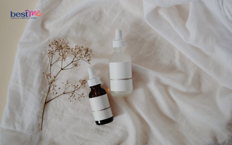 Niacinamide có đẩy mụn không? Nguyên nhân dùng niacinamide bị lên mụn - 2