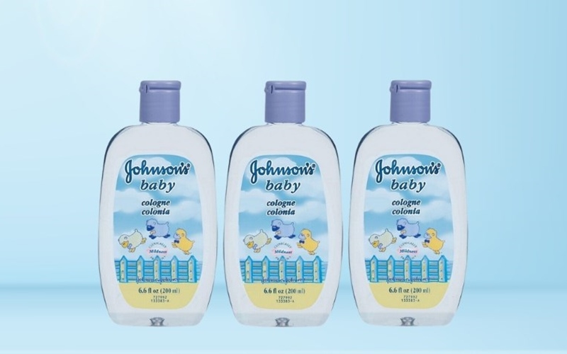 nuoc-hoa-em-be-johnson-baby-mau-nao-thom-nhat-6 Nước hoa em bé Johnson Baby màu nào thơm nhất? - 6