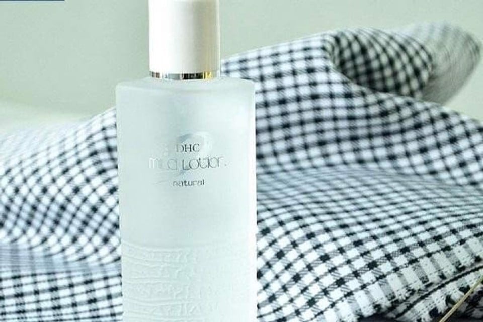 Các loại nước hoa hồng không chứa cồn của Nhật bán chạy nhất