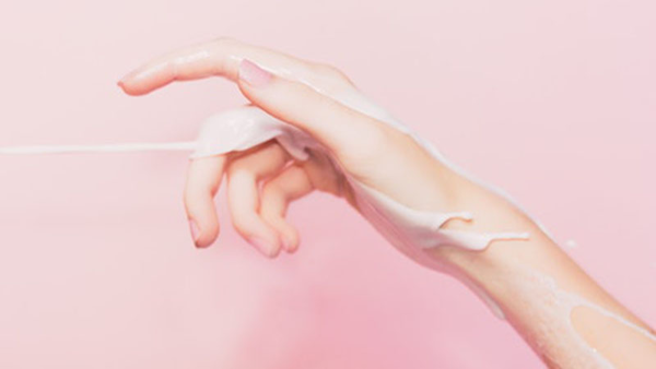 dưỡng ẩm cho da thường xuyên