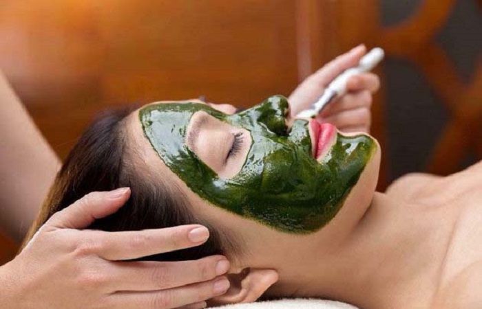 Thực hiện peel da tại các cơ sở làm đẹp uy tín