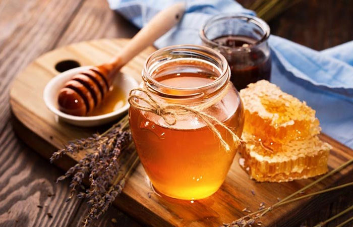 Giảm tình trạng cháy nắng bằng mật ong