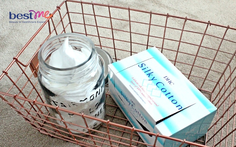 Bông tẩy trang DHC Silky Cotton được phái đẹp ưa chuộng