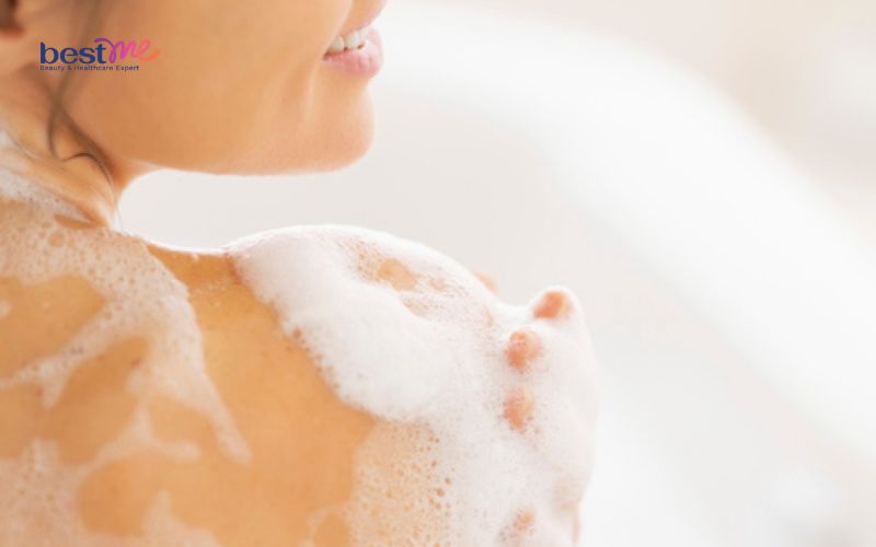 Review các loại sữa tắm dưỡng ẩm thơm lâu tốt nhất hiện nay - 1