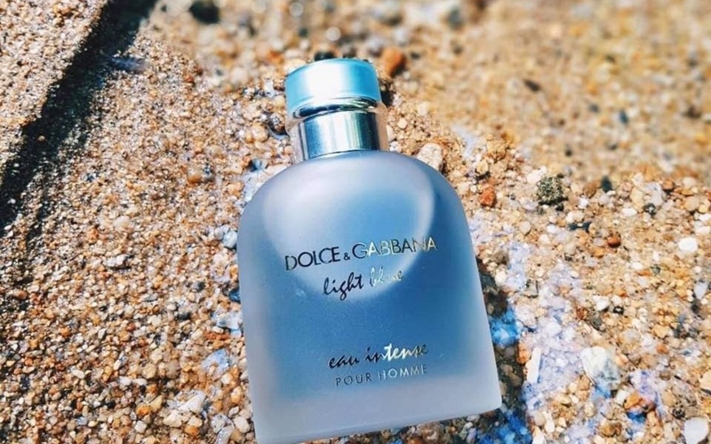 review-cac-mui-huong-nuoc-hoa-dolce-amp-gabbana-light-blue-2 Review các mùi hương nước hoa Dolce & Gabbana Light Blue - 2