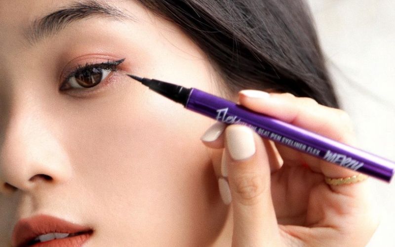review-chi-tiet-7-loai-eyeliner---ke-mat-merzy-dang-dung-nhat-15 Review chi tiết 7 loại Eyeliner - kẻ mắt Merzy đáng dùng nhất - 15